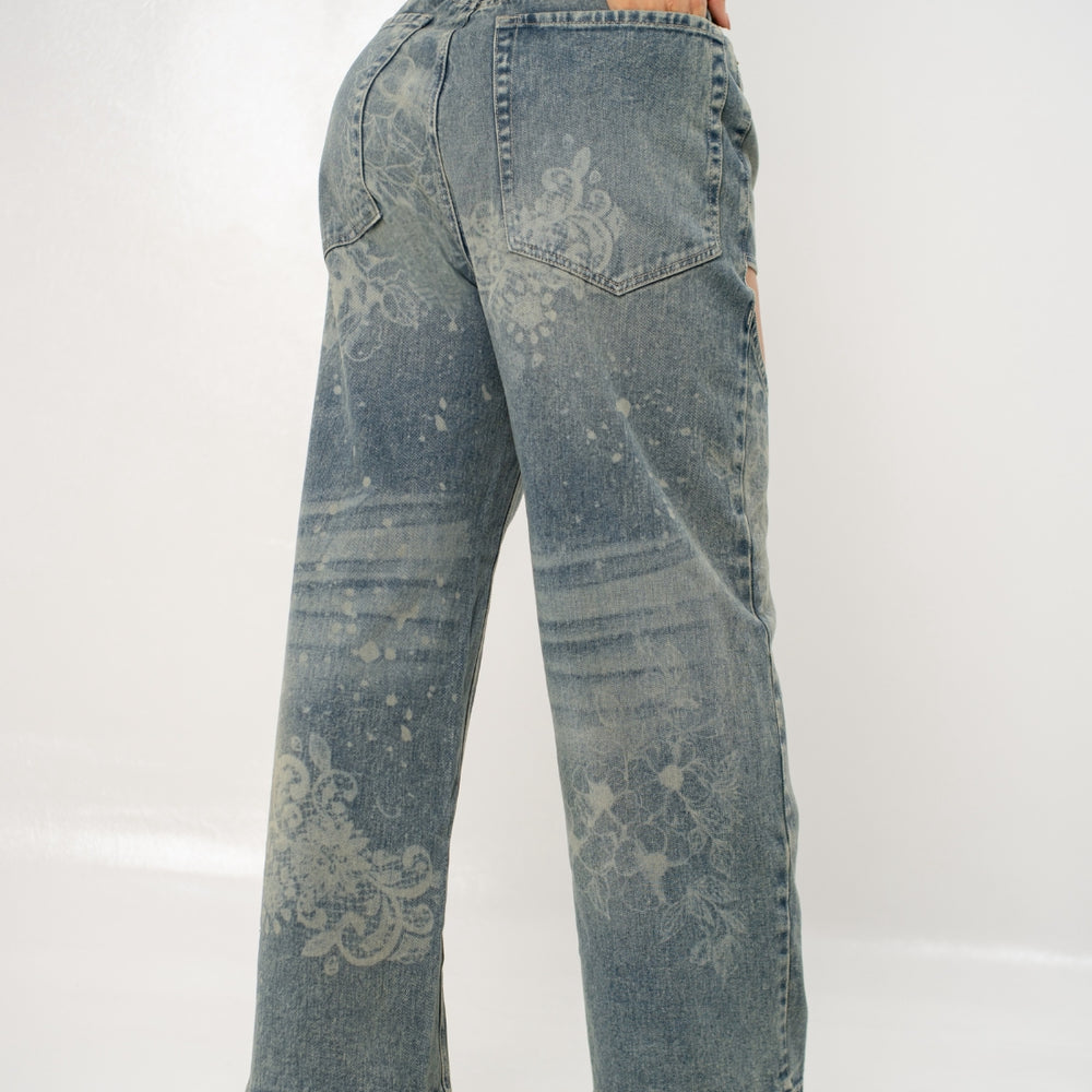 
                      
                        Women's Low Rise Barrel ALIEN Jeans
                      
                    