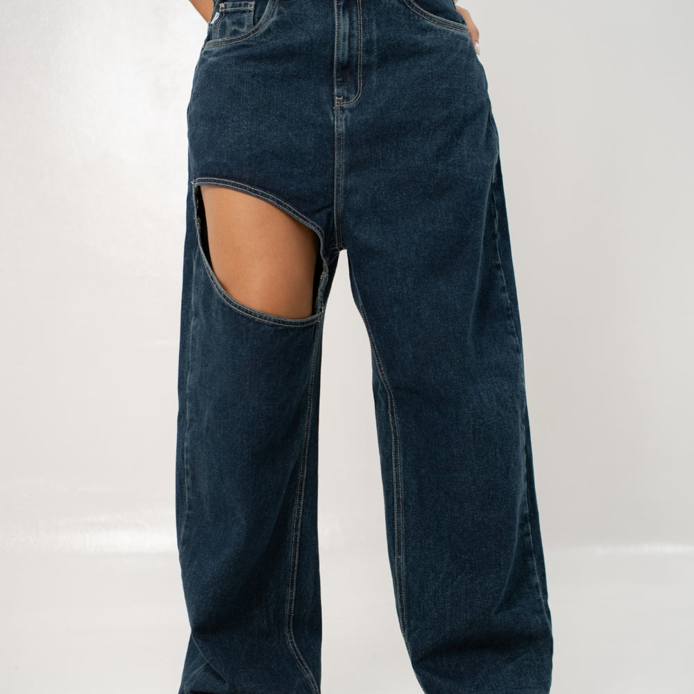 
                      
                        Women's Low Rise Barrel Alien Jeans
                      
                    