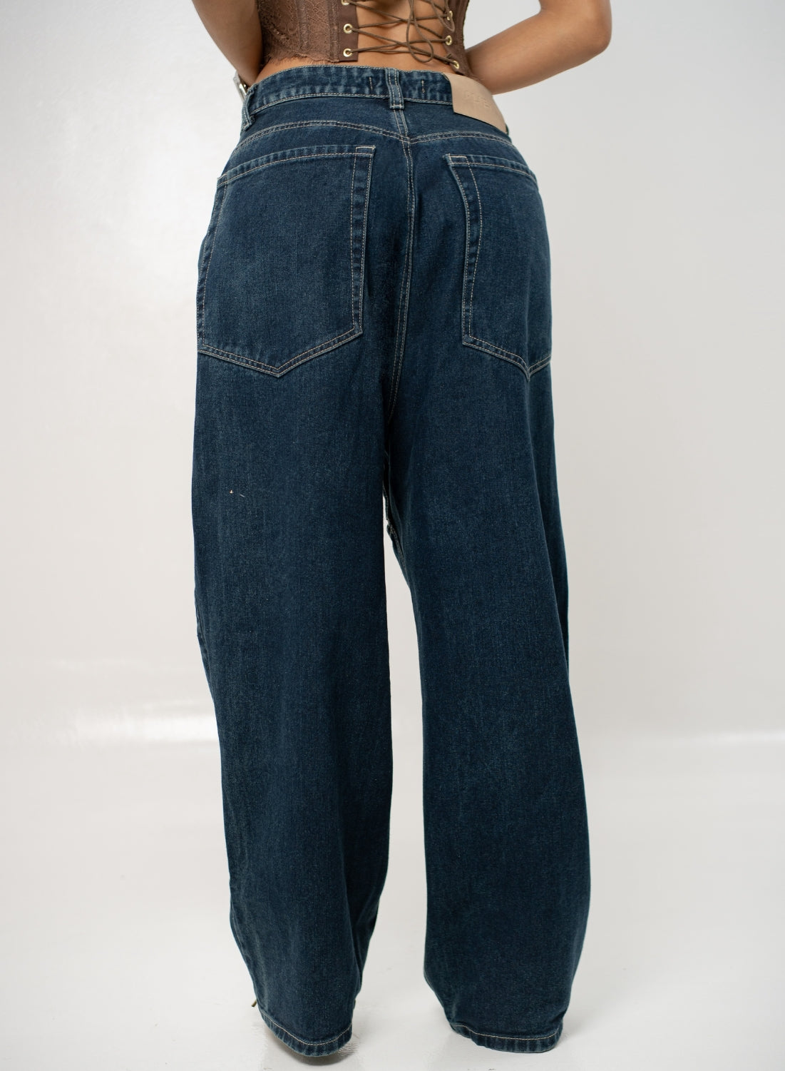Women's Low Rise Barrel Alien Jeans