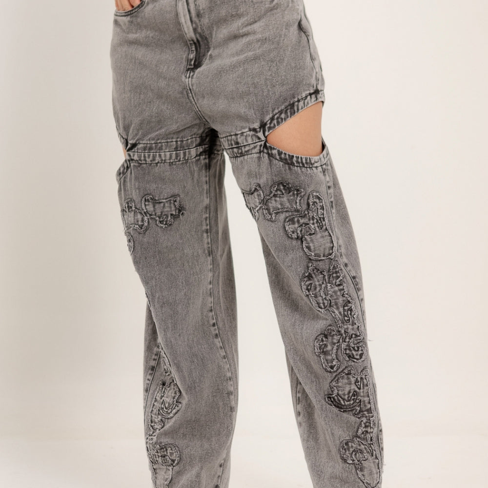 
                      
                         Gray - Women's Low Waist Barrel Jeans
                      
                    