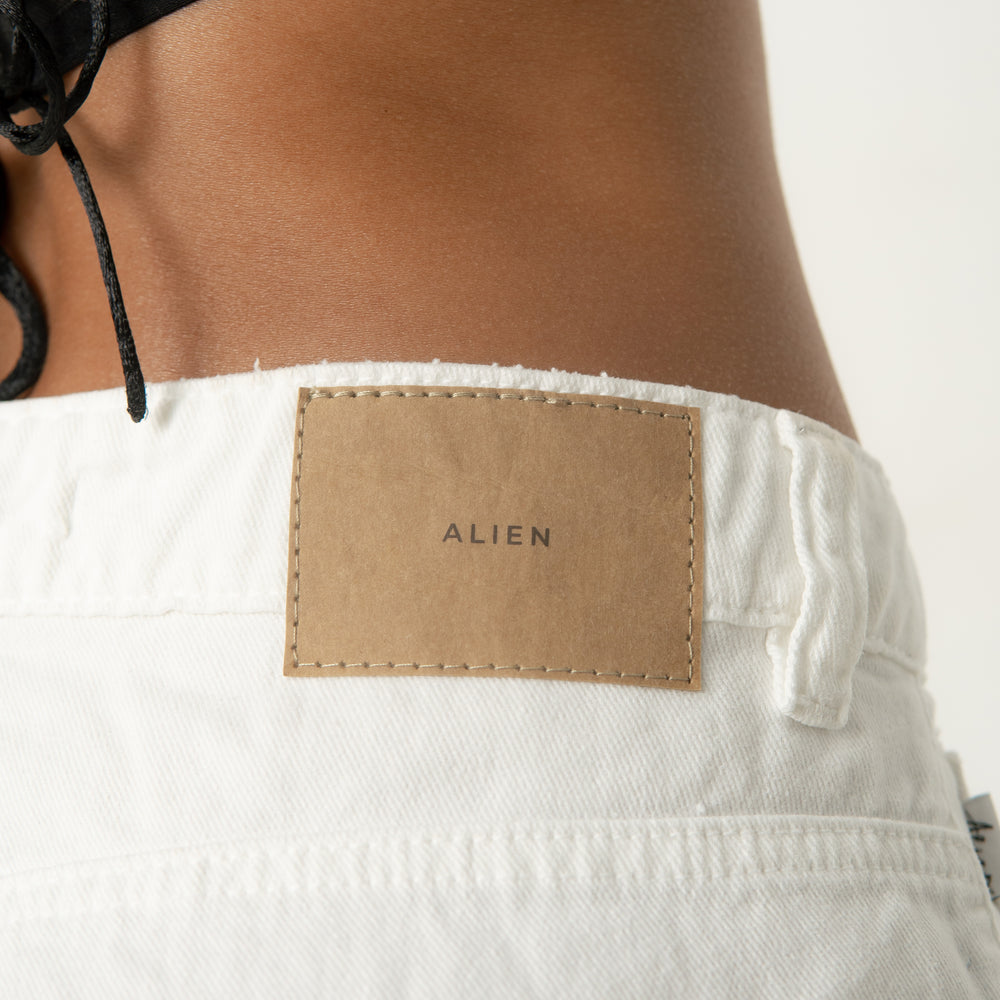 
                      
                        Women's Extra Long Low Rise White Jorts
                      
                    