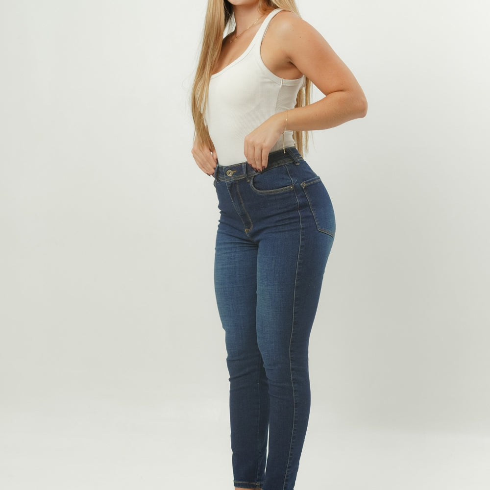 
                      
                        ONE SIZE SKINNY BLUE ALIEN JEANS
                      
                    