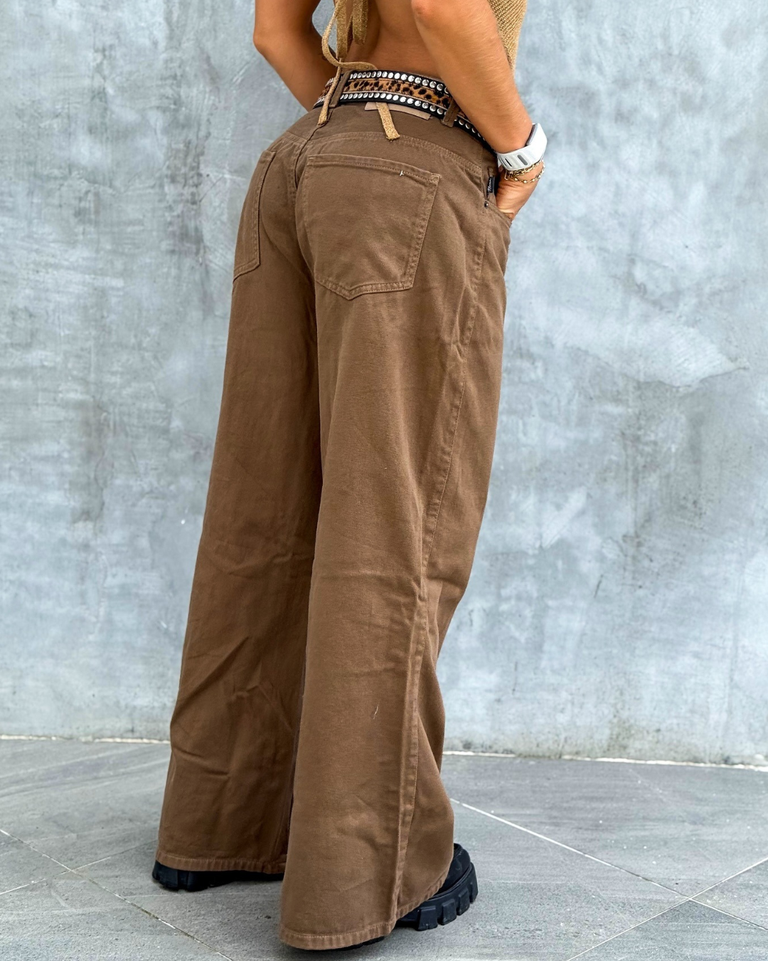 brown wide leg alien jeans