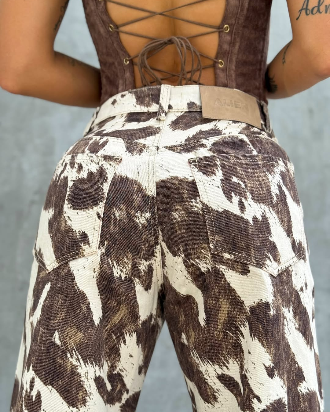straight cow alien jeans